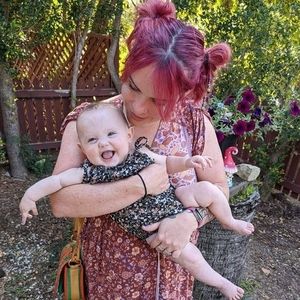 Meet your Posher, Hayley anne